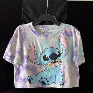 🛍️5️⃣ / 💲2️⃣5️⃣🛍️ - Disney Cropped Tie-Dye Stitch T-Shirt